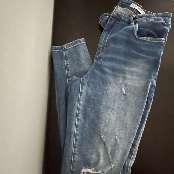 BlankNYC Jeans. - Picture 3 of 3